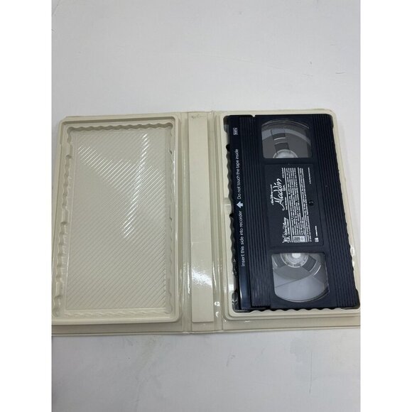 Disney Black Diamond VHS Aladdin 1993 Classic Film Collectible - Picture 2 of 8